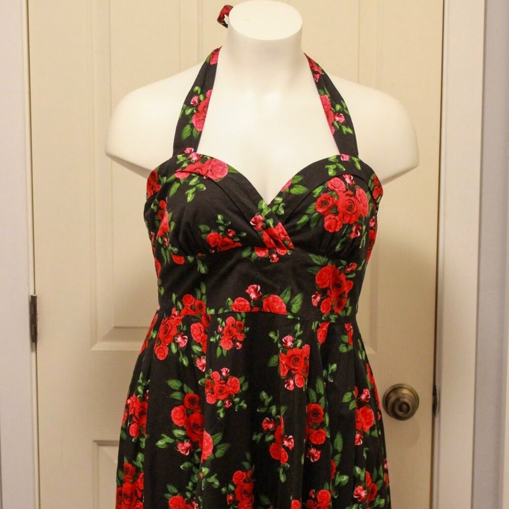 4X Hell Bunny Black and Red Floral Halter Dress
